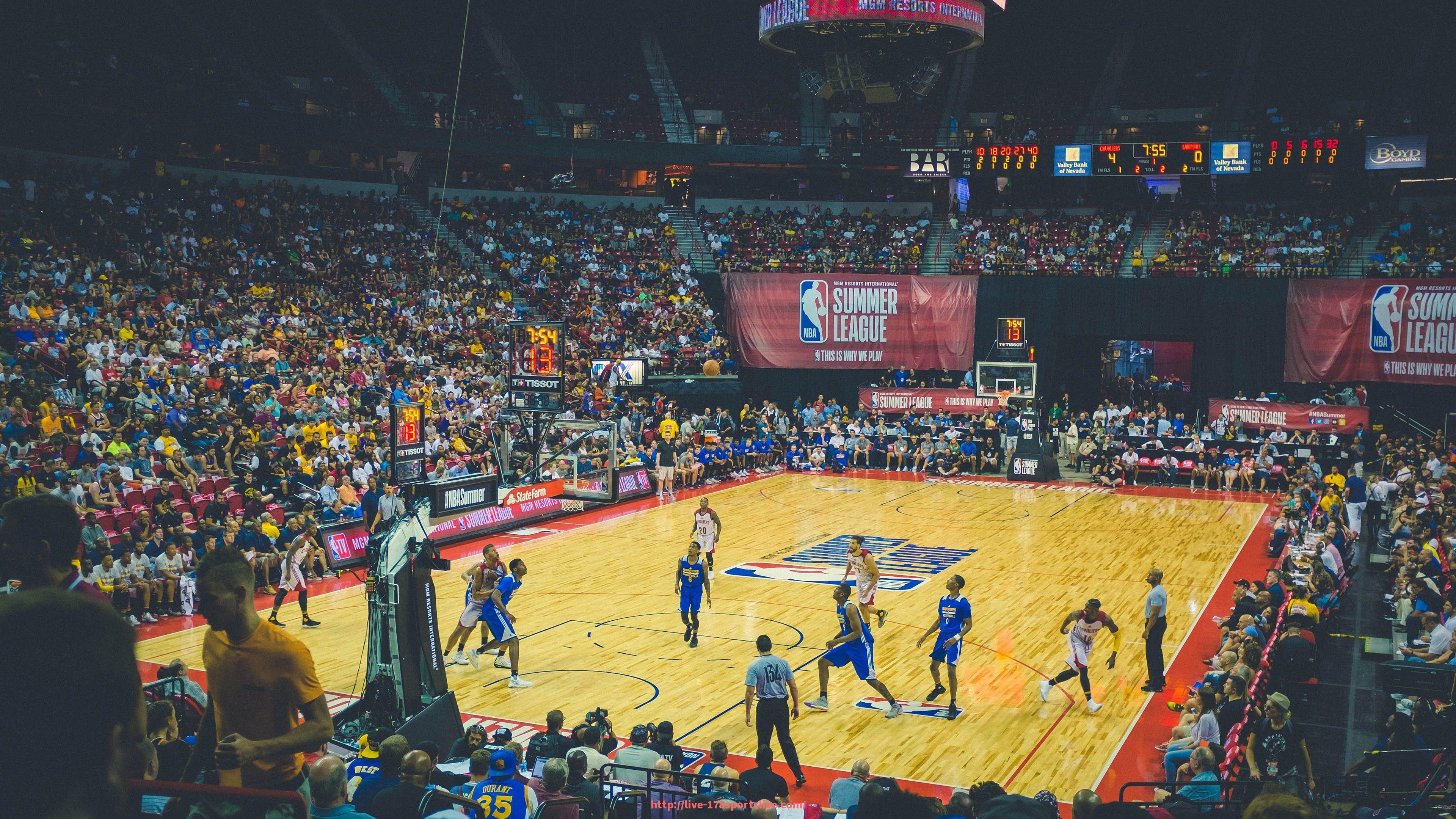 178体育直播-保持心态稳定性:世俱杯球队心理调节机制研究